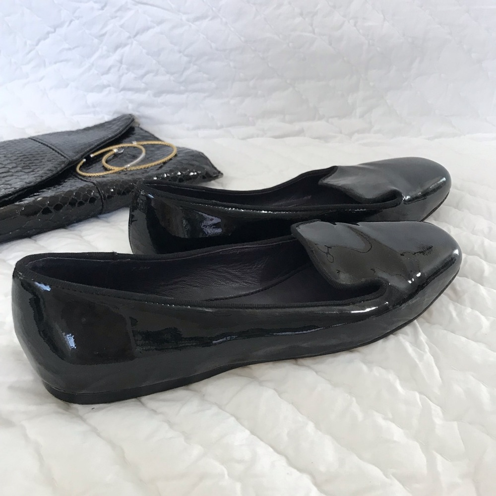 Patent leather black flats